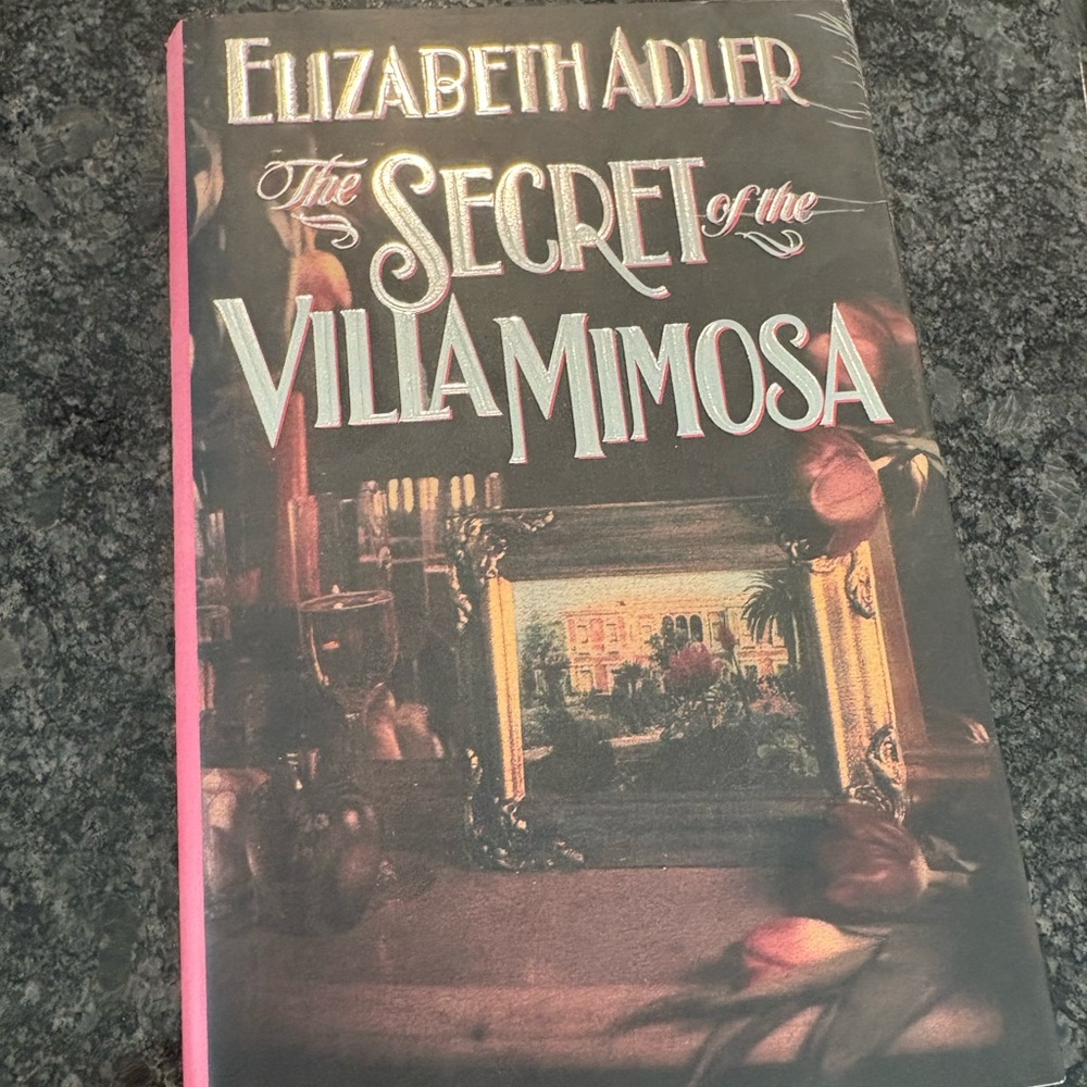 Vintage America Pink and Black Coffee Table Book